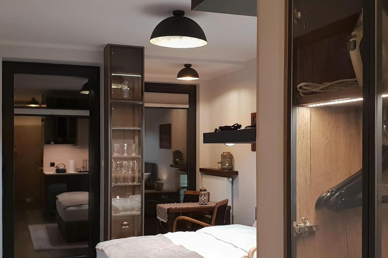 Boutique 108 - Old City, Luxury Apt. With A Garage Krasków Exterior foto