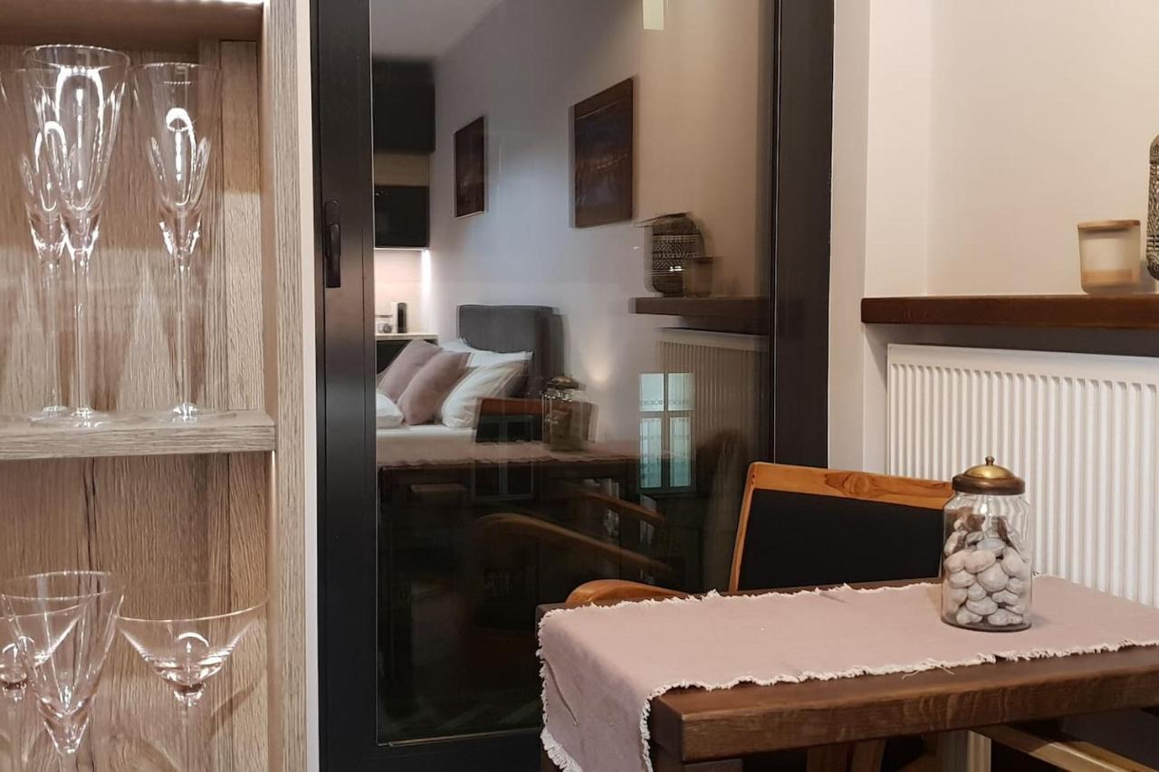 Boutique 108 - Old City, Luxury Apt. With A Garage Krasków Exterior foto